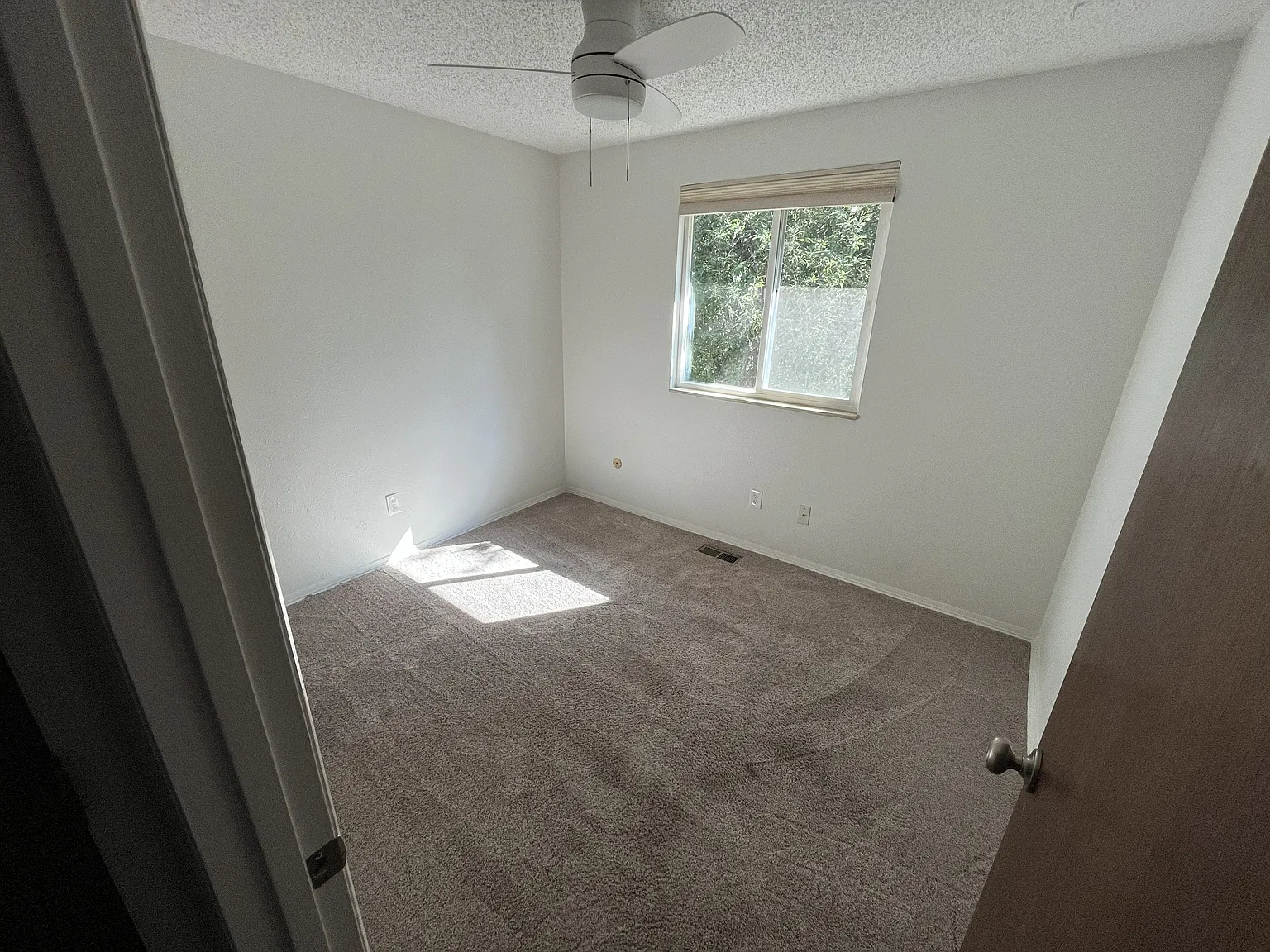 7552 Garland St — Photo 2