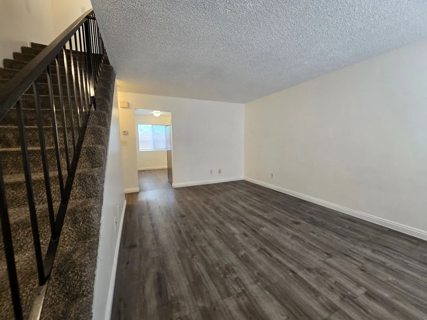 3-Bedroom, 2.5-Bath Tri-Level Townhome Near UNR & Downtown Reno — Photo 3