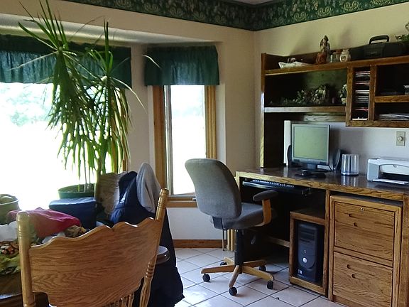 5th image of 2477 NE Highway 160