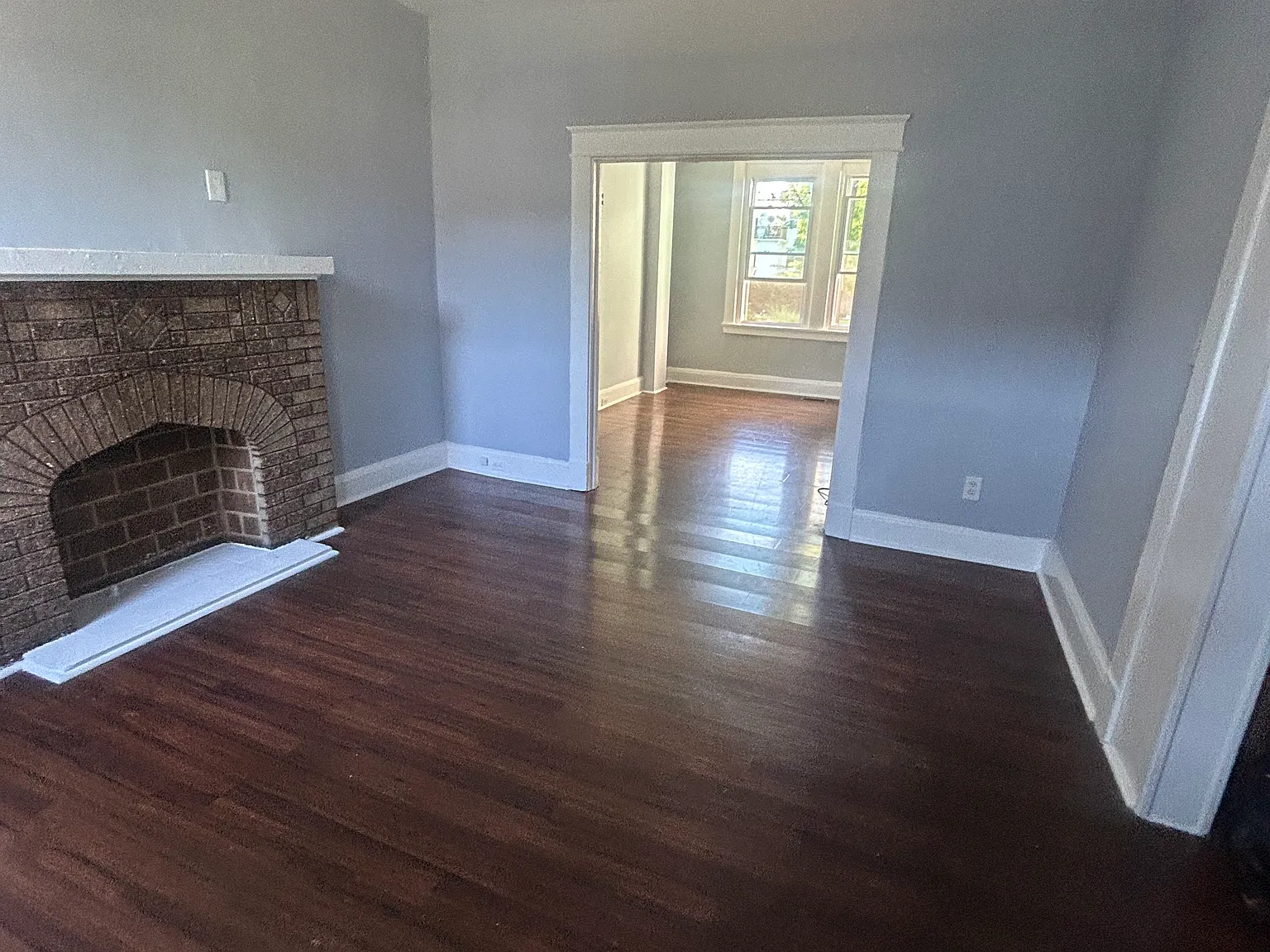 3 bed, 1290 sqft, $1,600 — Photo 2