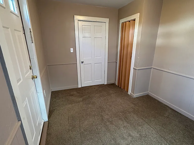 6 Walcott St #1R — Photo 18