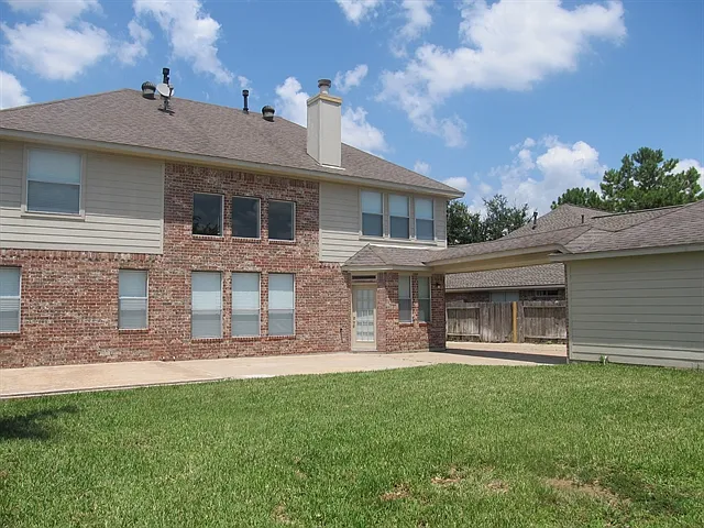 17507 Whispering Star Ct — Photo 23