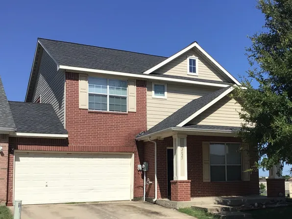 2623 Basswood Dr, Grand Prairie, TX 75052