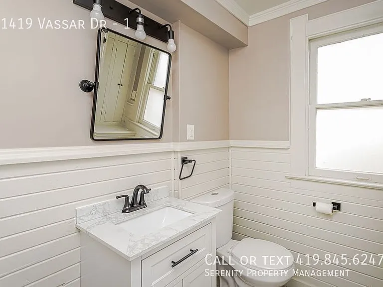 1419 Vassar Dr #1 — Photo 13