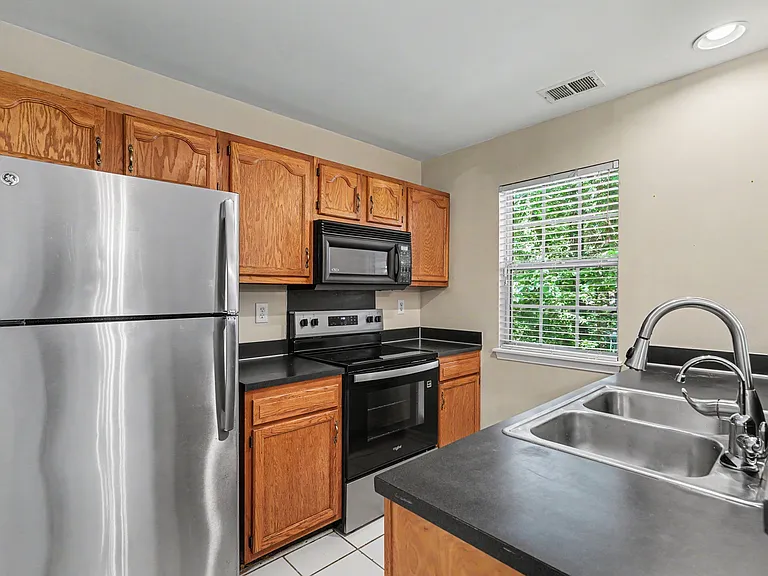 3238 Summercroft Ln #1 — Photo 6