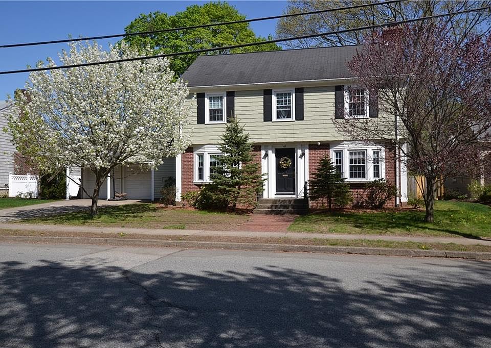1st image of 42 Alexander McGregor Rd