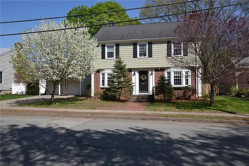 42 Alexander McGregor Rd Photo 1