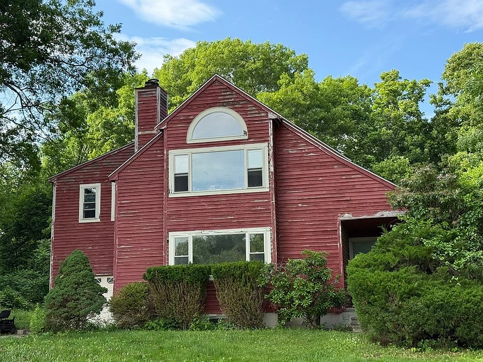 1st image of 28 Budd Dr
