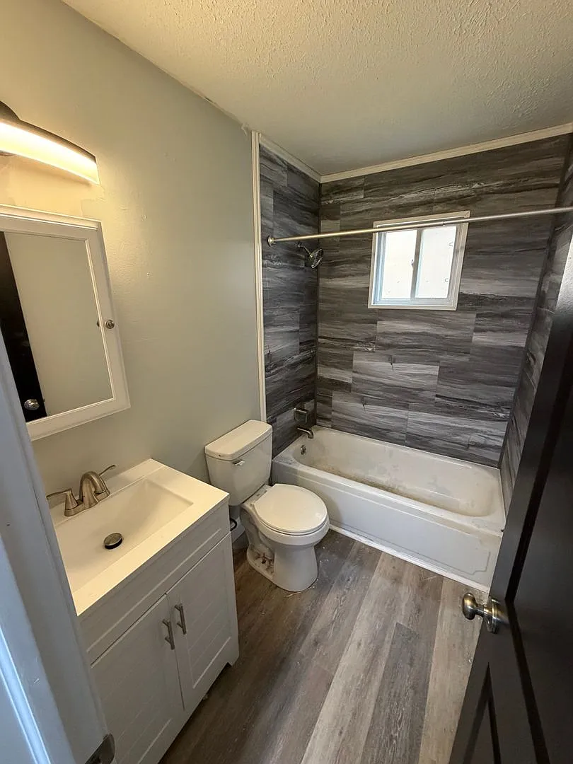 2308 North 4th Street — Photo 2