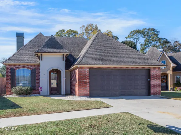 211 Annabelle Ln, Lafayette, LA 70508