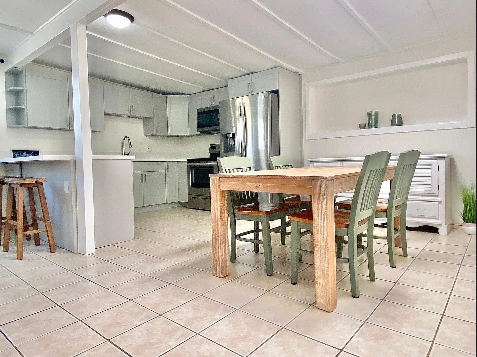 103 Kapaa St — Photo 4