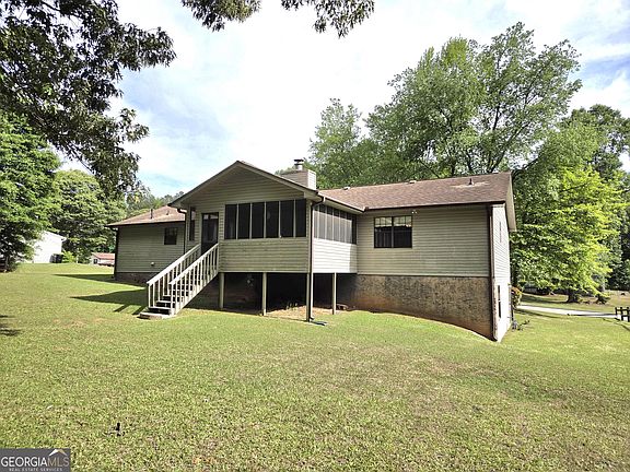 3rd image of 130 Stokes Dr