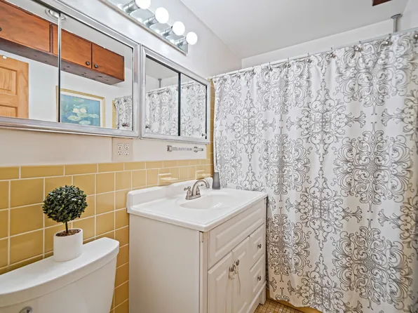 66-45 69th Street image 20 of 31