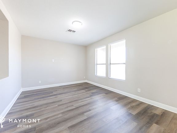 5th image of 14933 W Columbine Dr