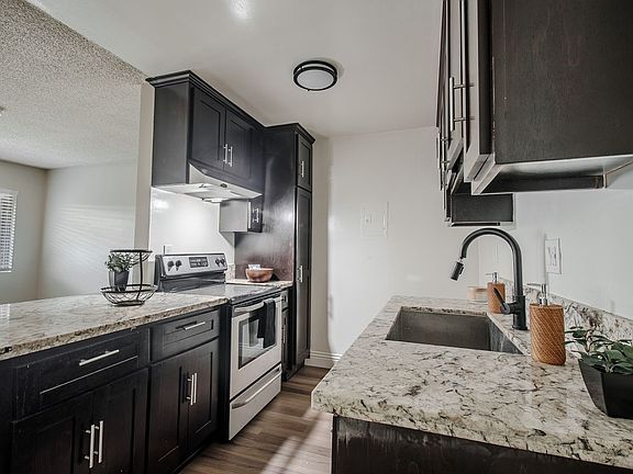 4th image of 359 Obispo Ave APT 16