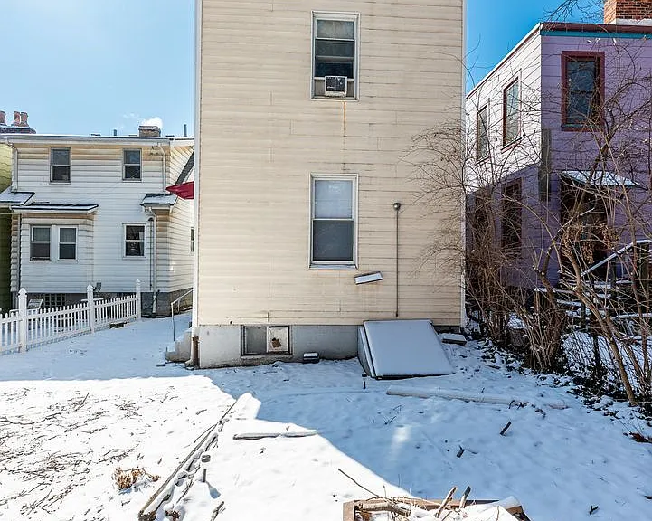 426 Ada St — Photo 19