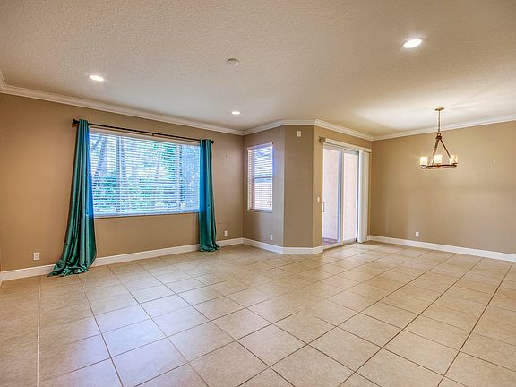 4th image of 2041 Foxtail View Court