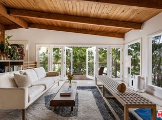 2422 Claremont Ave, Los Angeles, CA 90027