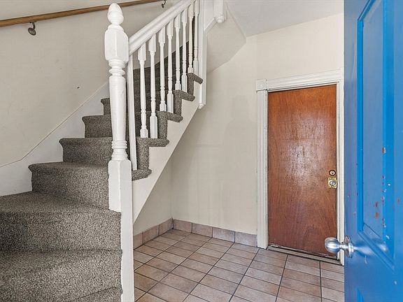5th image of 95 Malden St