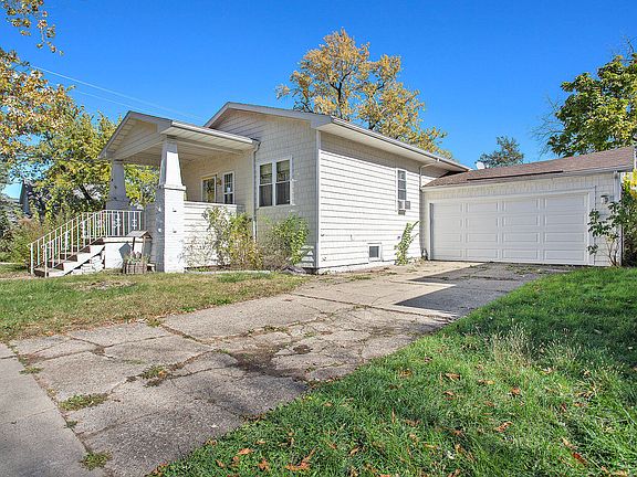 3rd image of 29 Highland Ave