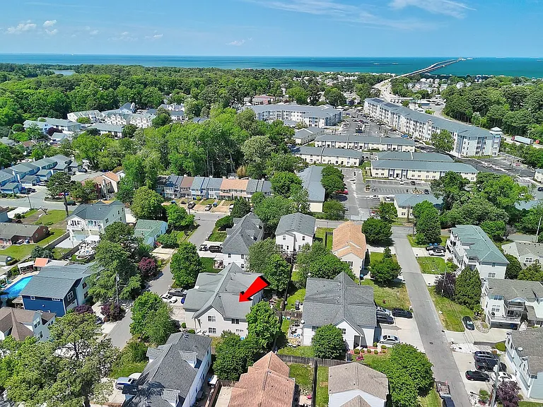 2224 W Berrie Cir — Photo 4