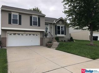 7815 S 156th Ave, Omaha, NE 68136