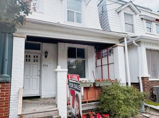 810 Ossington Ave, Toronto, ON M6G 3V1