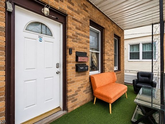 3rd image of 384 Getty Ave
