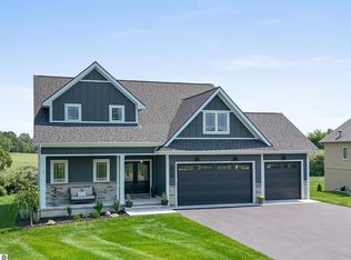7086 Wolverine View Dr, Williamsburg, MI 49690