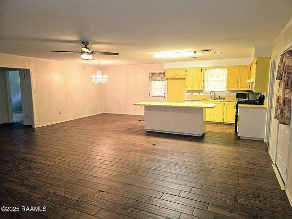 5th image of 236 Park Ave