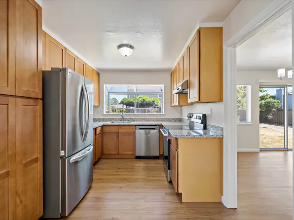 1401 Prospect Way, Suisun City, CA 94585