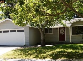 971 Getoun Dr, Concord, CA 94518