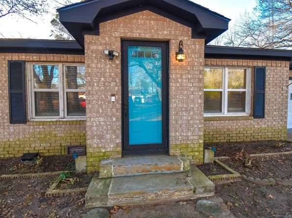 608 S Garland St, Overton, TX 75684
