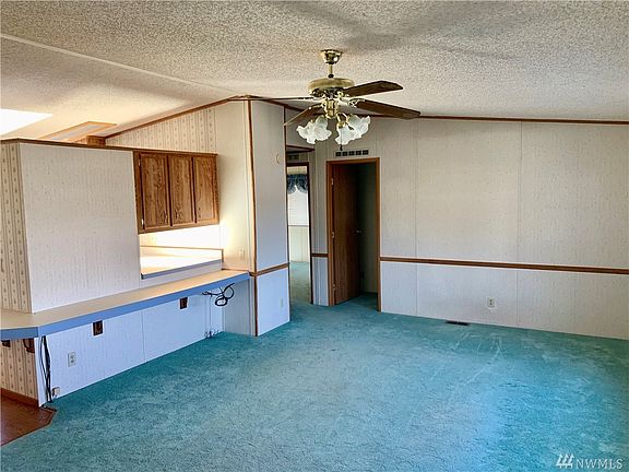 4th image of 4201 Southwind Dr