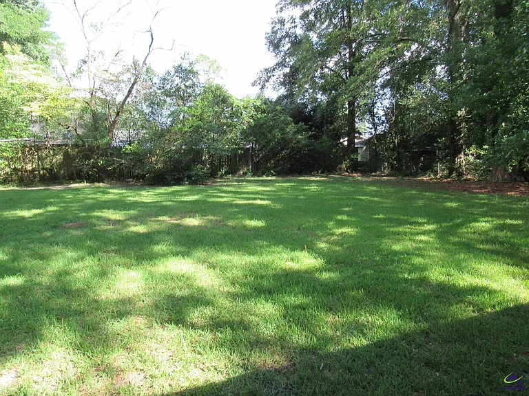 624 Pine Ridge St — Photo 13