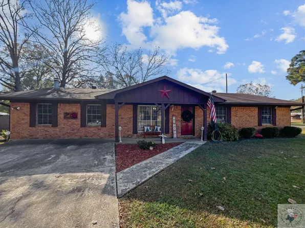 302 Maryland Dr, Texarkana, TX 75501