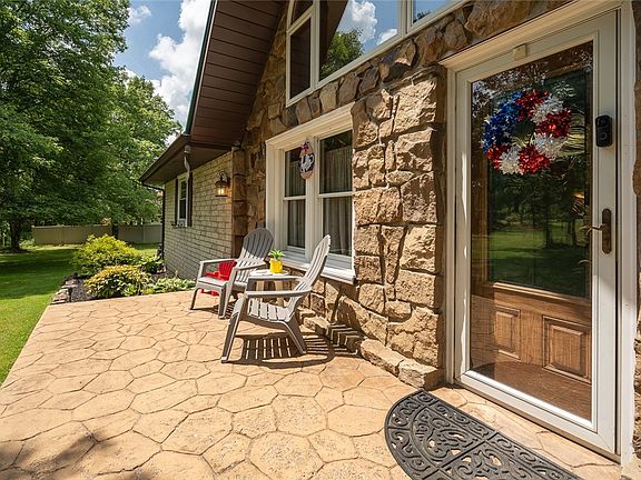 2nd image of 153 McConnells Mill Rd