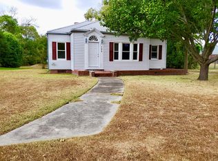 105 N Cleveland Ave, Adel, GA 31620