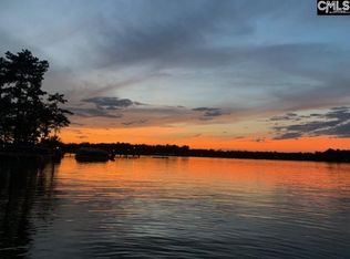 617 E Point Dr, Gilbert, SC 29054