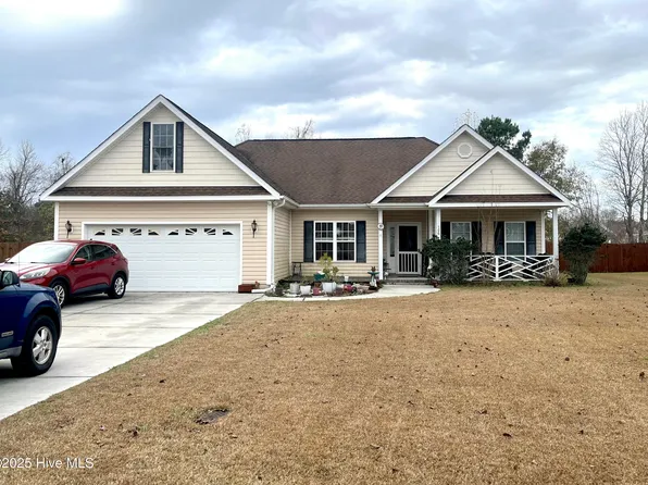 706 Mandolin Lane, Newport, NC 28570