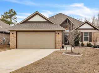 10021 SW 21st St, Yukon, OK 73099