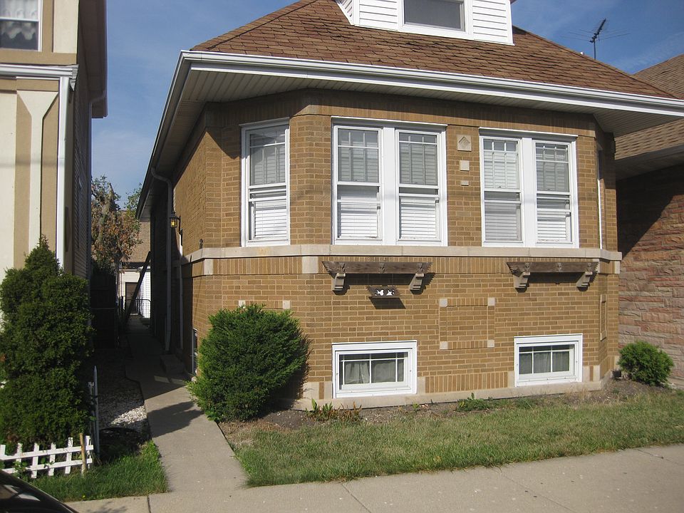 1st image of 3326 N Narragansett Ave