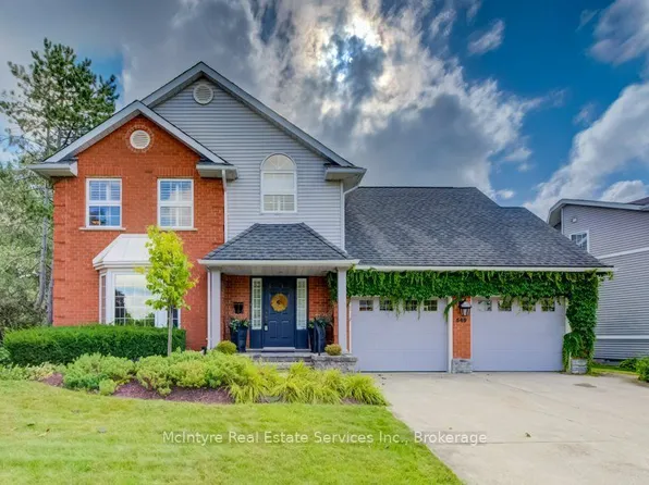 549 Clair Creek Blvd, Waterloo, ON N2T 2B8