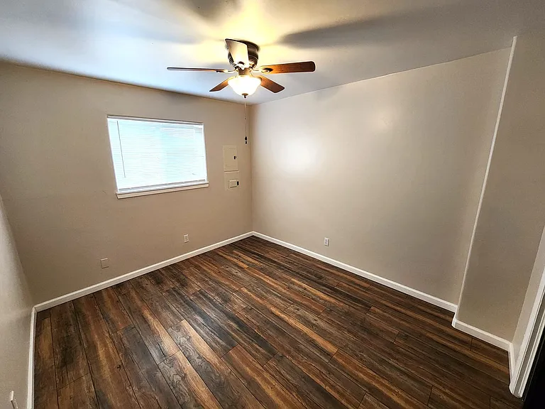 1795 Carlyle Dr — Photo 29