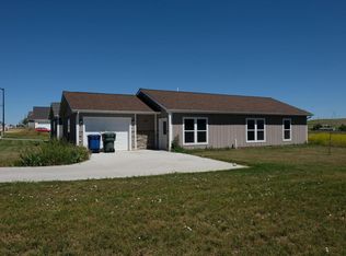 1742 Lookout Point Dr, Sheridan, WY 82801