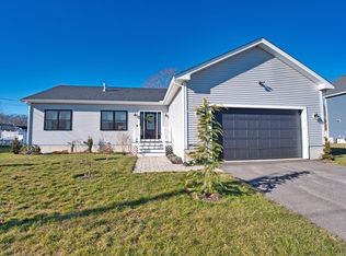 32 Theodore St, Fall River, MA 02720