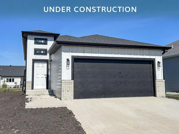 7895 Cottonwood Blvd, Horace, ND 58047