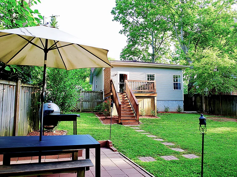 1408 Oakhurst Dr — Photo 13