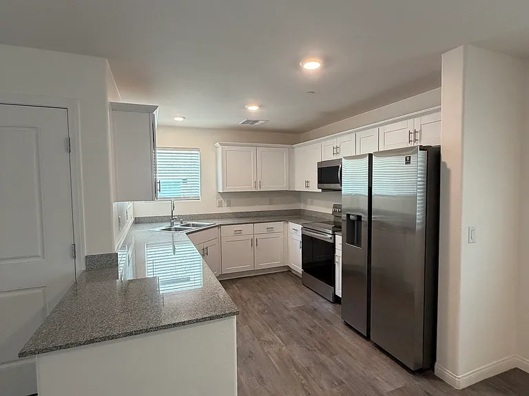 12185 Scarlet Ember Rd #1 — Photo 3