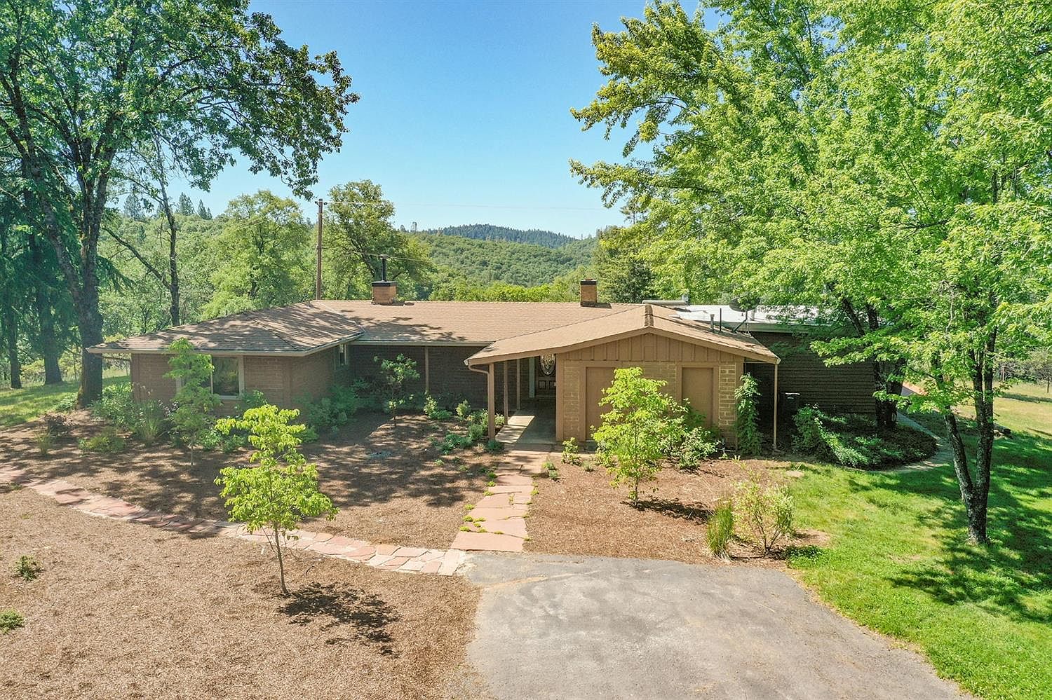 19819 Mountain Lion Ln, Grass Valley, CA 95945 Zillow